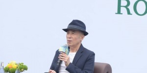 <?php the_title(); ?>