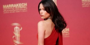 <?php the_title(); ?>