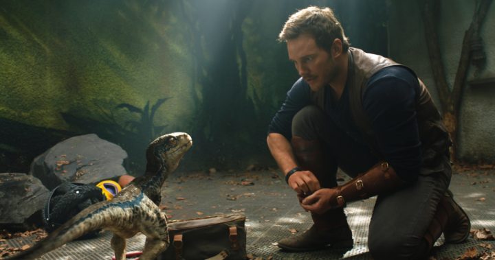 环球影业计划创作全新的《侏罗纪世界》系列电影，揭示恐龙依然存世