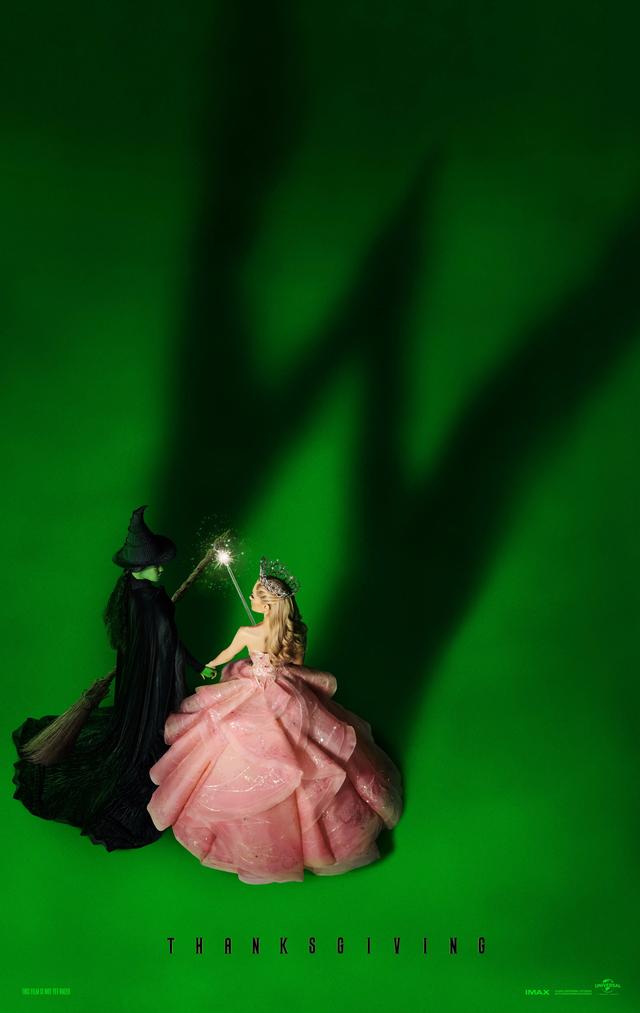 《魔法坏女巫》海报曝光，影片将拆分为上下两部。