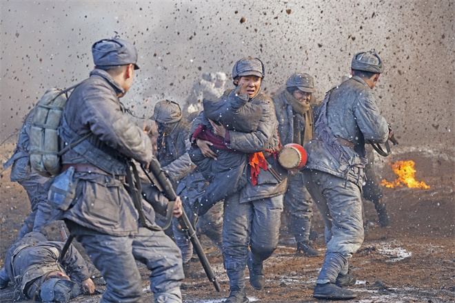 电影《大突围》将于10.25上映，青年英雄集结抗战战场共续荣耀-1