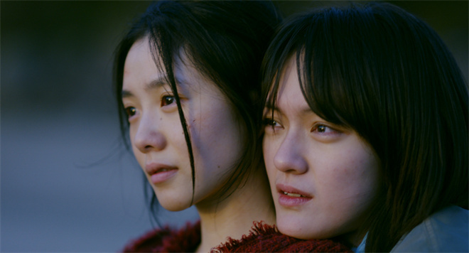 《想飞的女孩》2.17首映，刘浩存与文淇争金熊奖-1