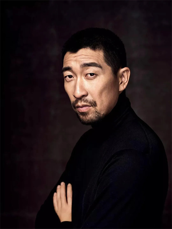 王千源主演：电影频道《“大”人物》《龙虾刑警》连播-1