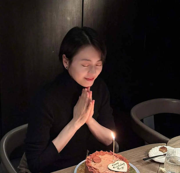 49岁梁咏琪生日派对：古天乐等好友共庆，状态满分-2