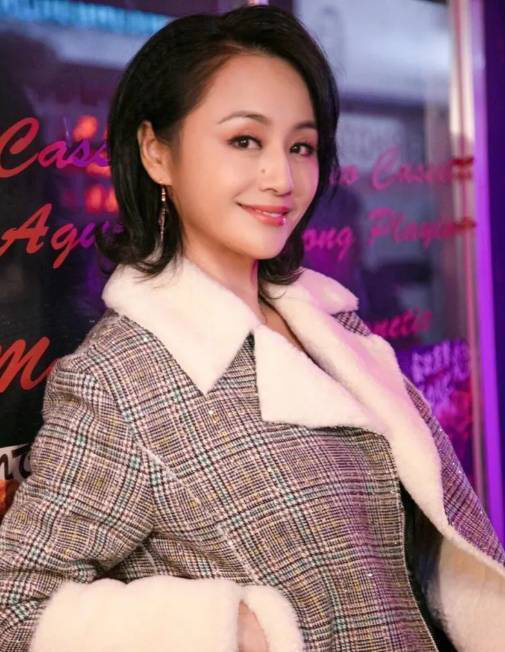曹颖患胃癌泪谈儿子，称其是最大牵挂-1