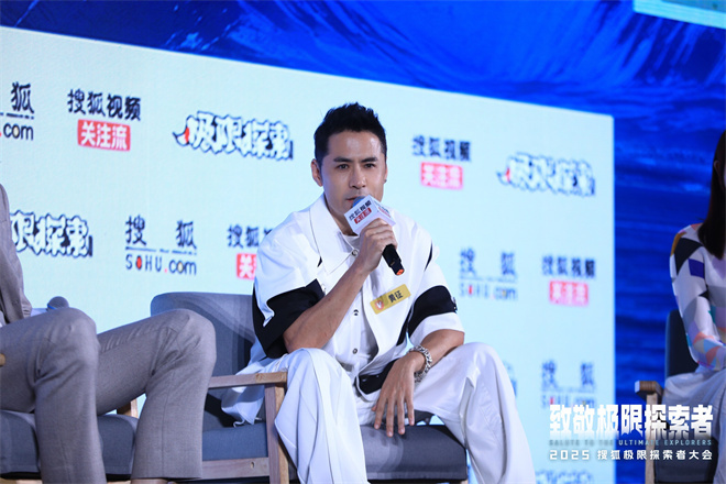 夏雨滑板获姜文青睐，与王一博畅谈极限运动-2