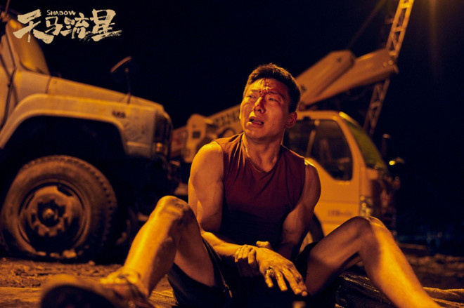 《天马流星》首映：少年拳击挑战“权”与不公-1