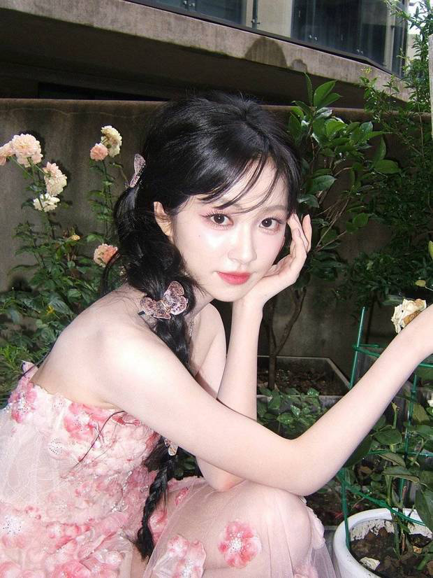 夏日随拍：杨肸子麻花辫造型《青春感爆棚》-3