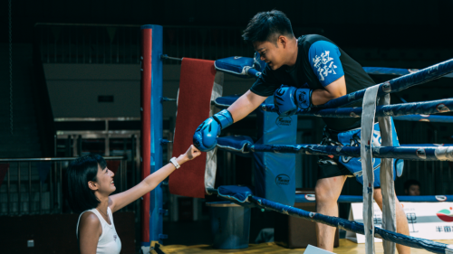 《爱心之拳》河北首映 秦宇搭档梁小龙共谱慈善搏击-3
