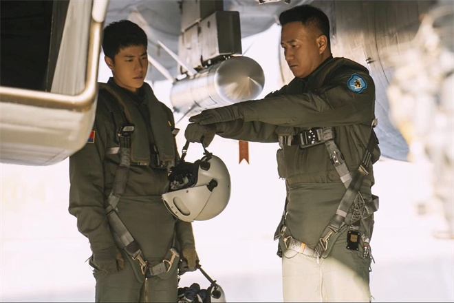 《长空之王》9.3复映：歼-20、歼-16等战机震撼登场-1