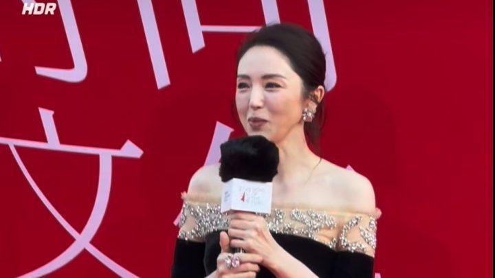 董璇谈张维伊婚姻争议:感谢大家关心!-2 董璇谈张维伊婚姻争议:感谢大家关心!-2