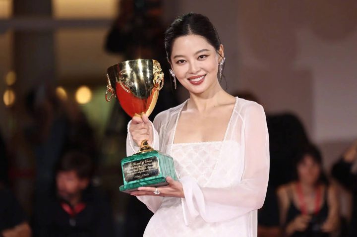 甄子丹谈辛芷蕾：我仅是引路人，成功源于她自己-1