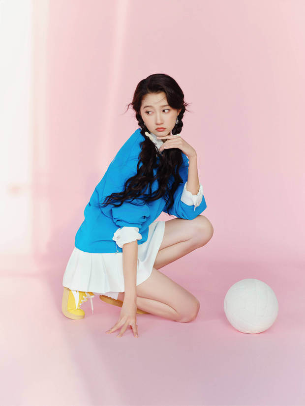 关晓彤变身棒球少女，活力四射-4