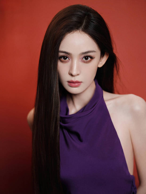 娜扎紫色露背裙惊艳亮相,美貌动人-3 娜扎紫色露背裙惊艳亮相,美貌动人-3