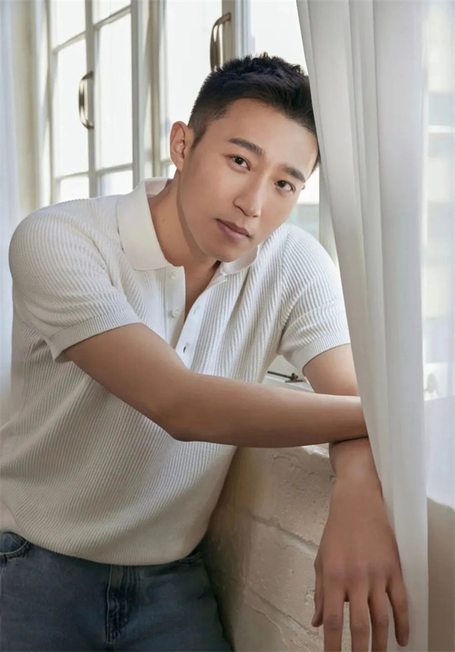 专访王森:首尝玄幻题材,全剧组“穿”最多-1 专访王森:首尝玄幻题材,全剧组“穿”最多-1