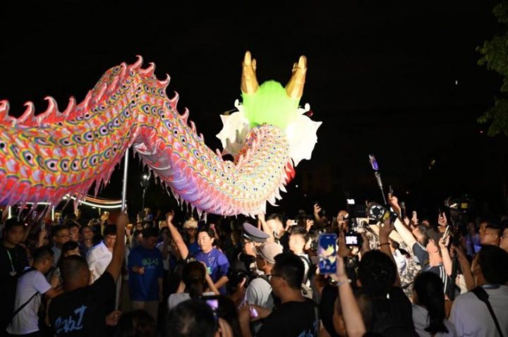 《浪浪人生》原声版网盘【1.42GB2.53GBMp4】magnet磁力链接资源高清-2 《浪浪人生》原声版网盘【1.42GB2.53GBMp4】magnet磁力链接资源高清-2