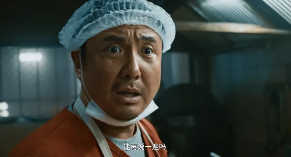 校长越狱后为何执意带走徐福和马俊生？《欢迎来龙餐馆》幕后真相绝非报恩那么简单