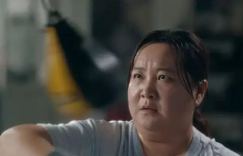 贾玲的体重减轻，王家卫的电影《繁花》制作历时三年，揭示何种信息？