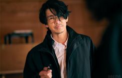 《王将英雌》剧照曝光：能年玲奈、藤木直人联手复仇！