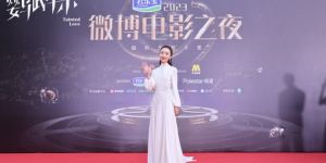 《鹦鹉杀》：女性视角下的真相与伤痛