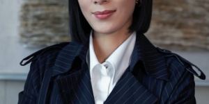 杨茜尧与林夏薇曝定妆照，TVB制作的《黑暗荣耀》即将进入拍摄阶段!