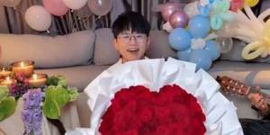 张杰直播“宠妻秀”，零点谢娜生日甜度爆表
