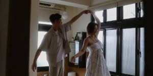 刘品言婚纱美照曝光，喜讯：婚讯与孕事双至