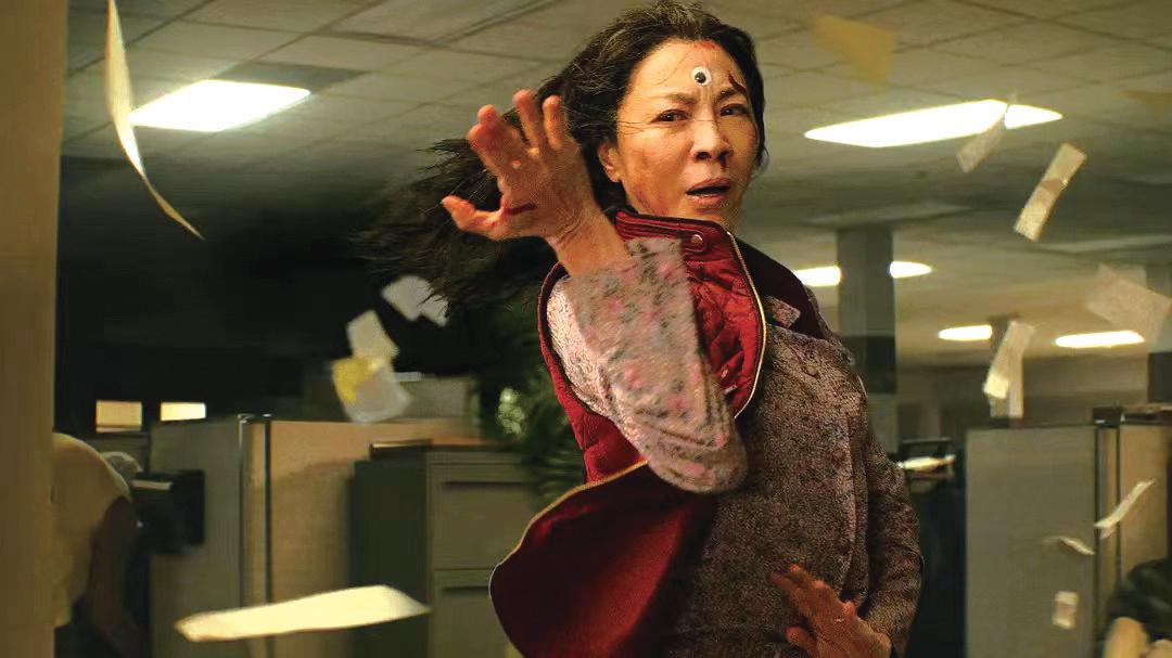亚裔演员打破奥斯卡纪录，影视界多元化趋势显现